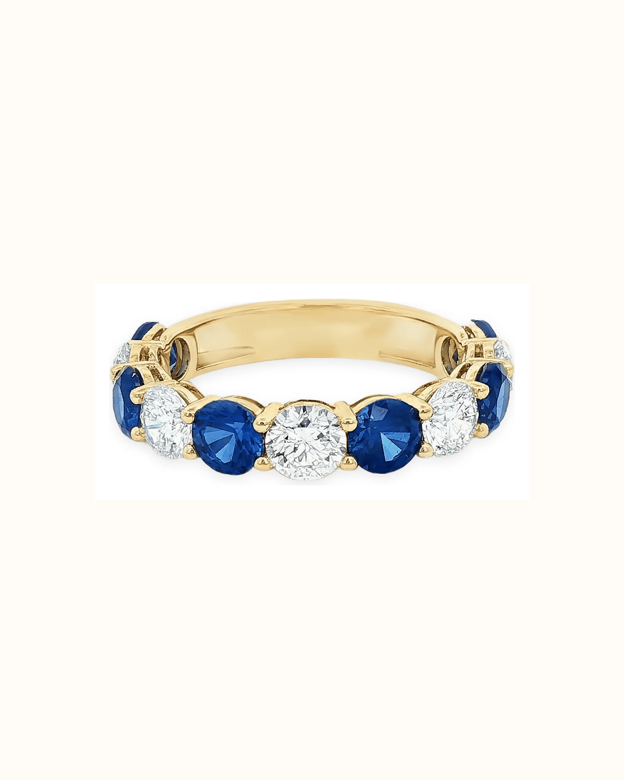 Round Lab-Grown Diamond Ring in 18K Gold