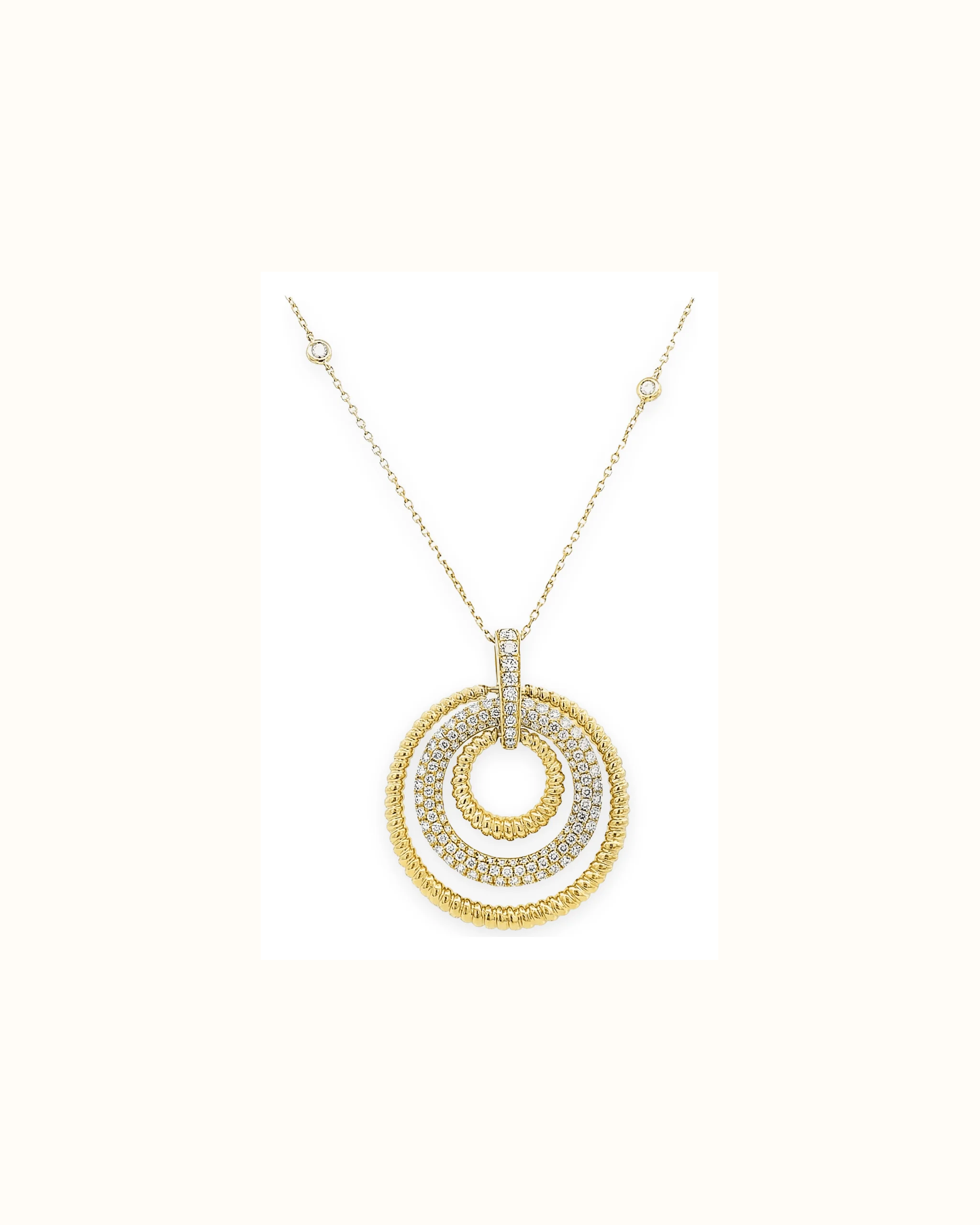 Round Lab-Grown Diamond Three Circle Necklace in 14K Gold