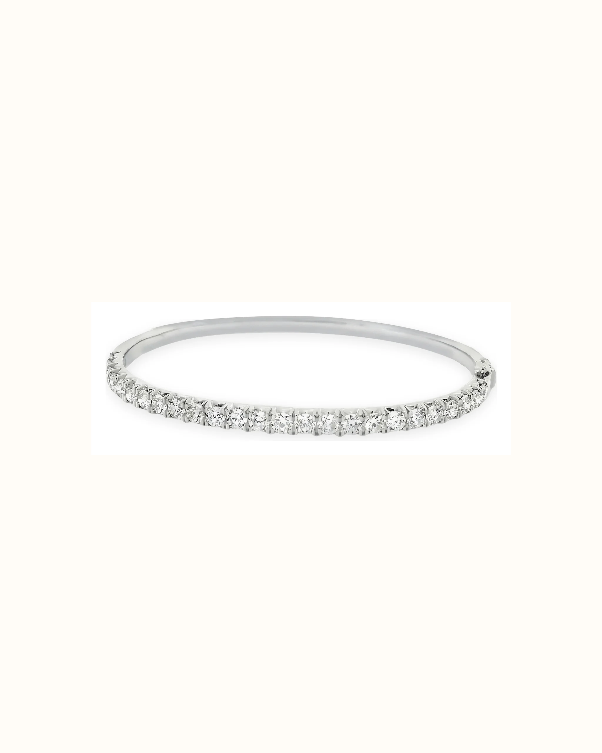 Lab-Grown Diamond Bangle Bracelet in 14K Gold