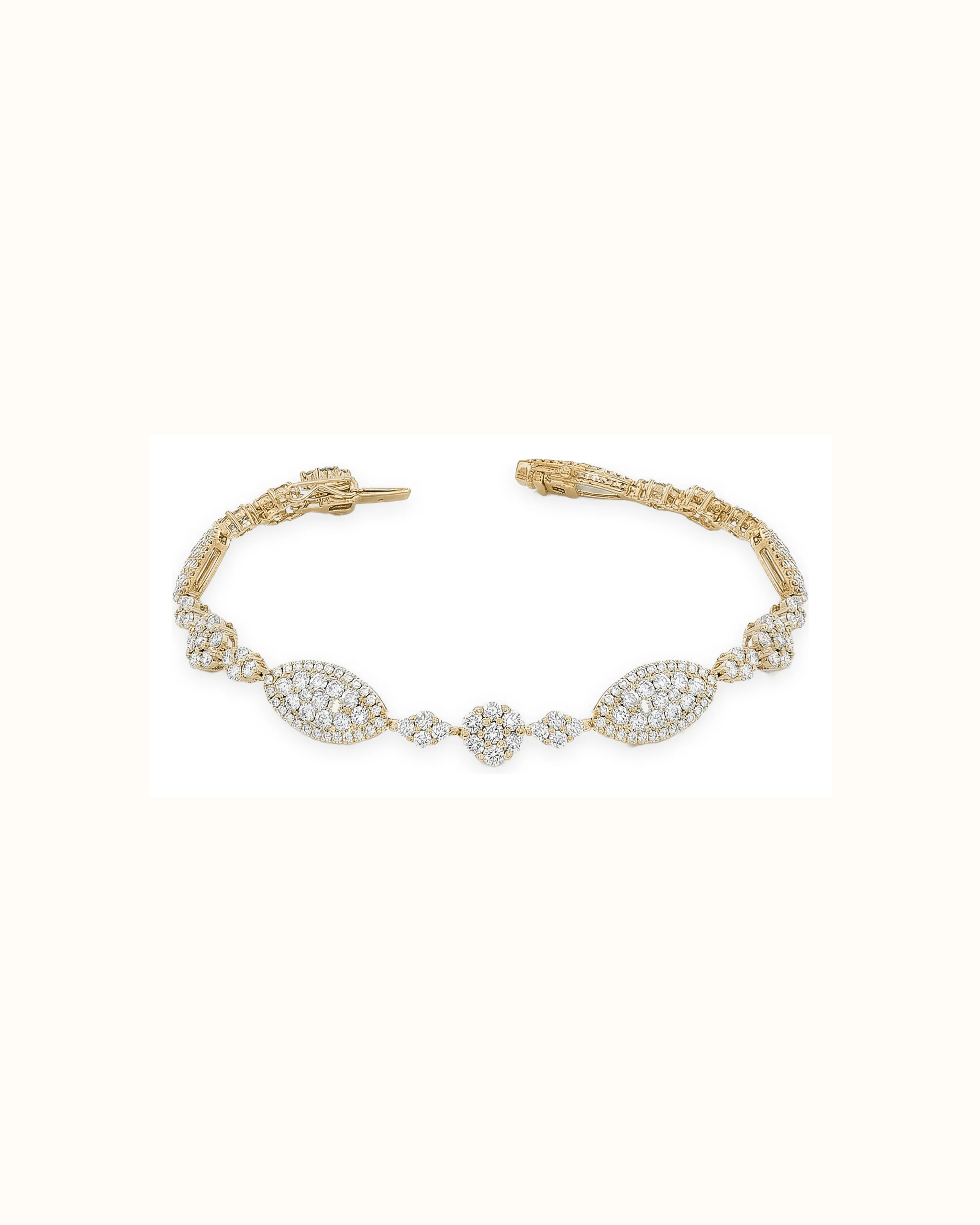 Lab-Grown Diamond Floral Bracelet in 18K Gold